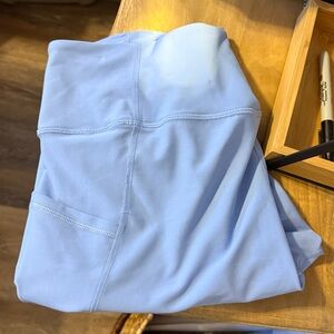 Old Navy periwinkle leggings very pretty color